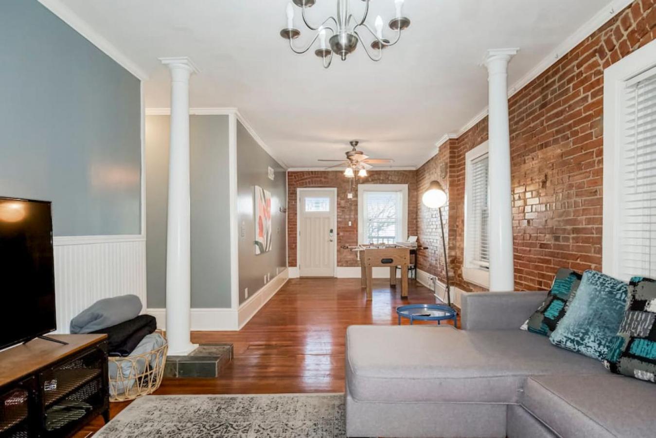 Villa Entire Loft Downtown With Free Parking à Kansas City Extérieur photo