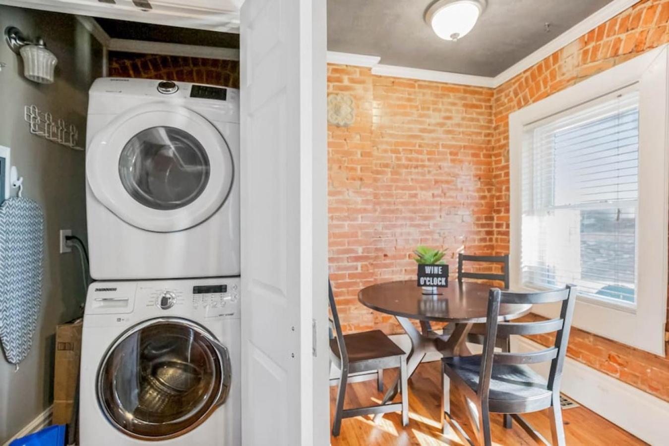 Villa Entire Loft Downtown With Free Parking à Kansas City Extérieur photo