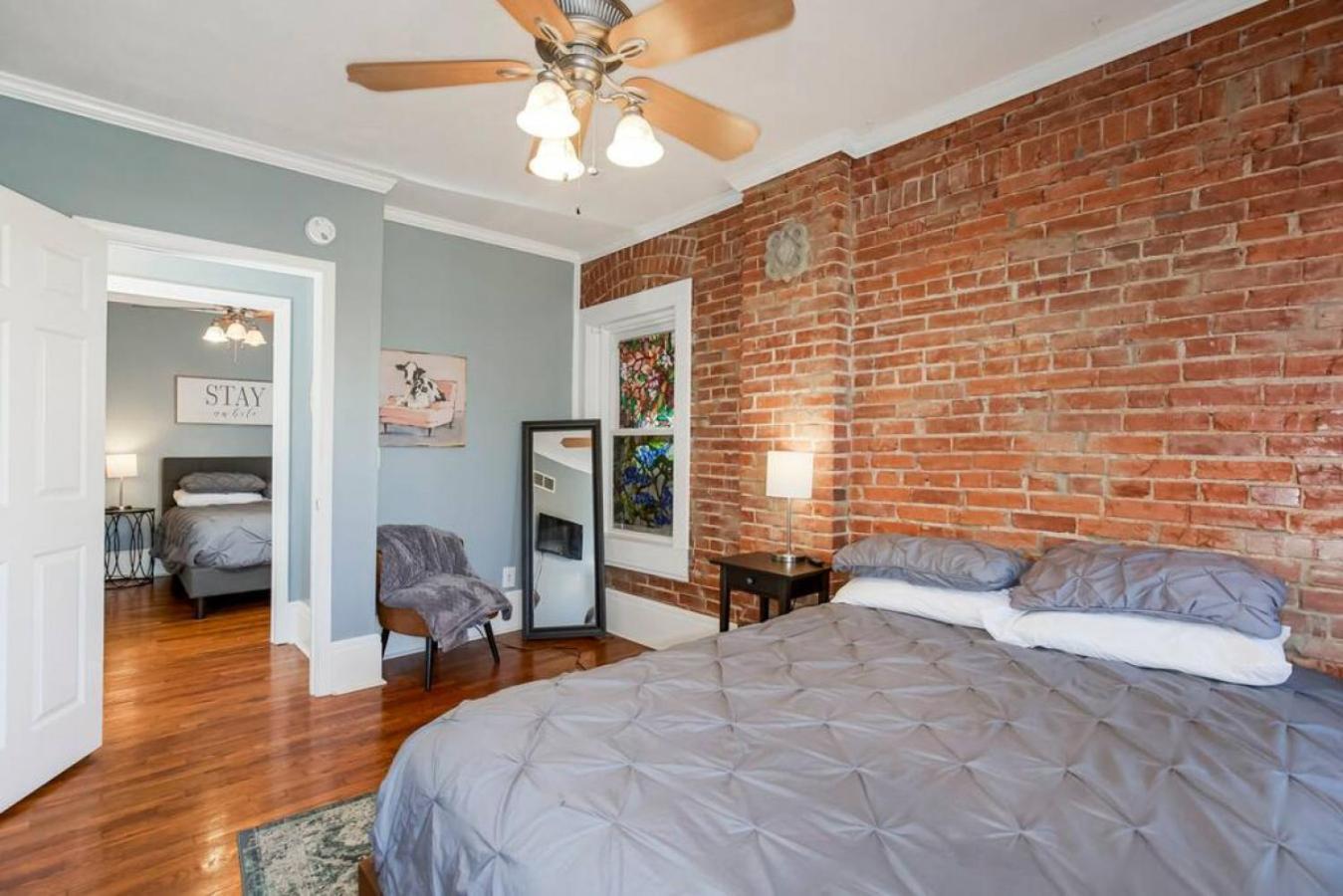 Villa Entire Loft Downtown With Free Parking à Kansas City Extérieur photo